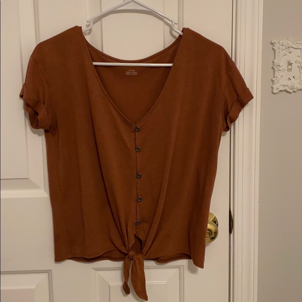 American eagle buttoned shirt
